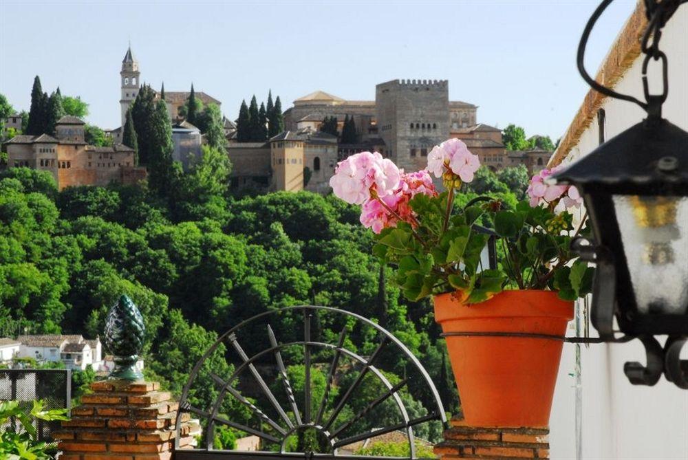 Montesclaros Pangsapuri Granada